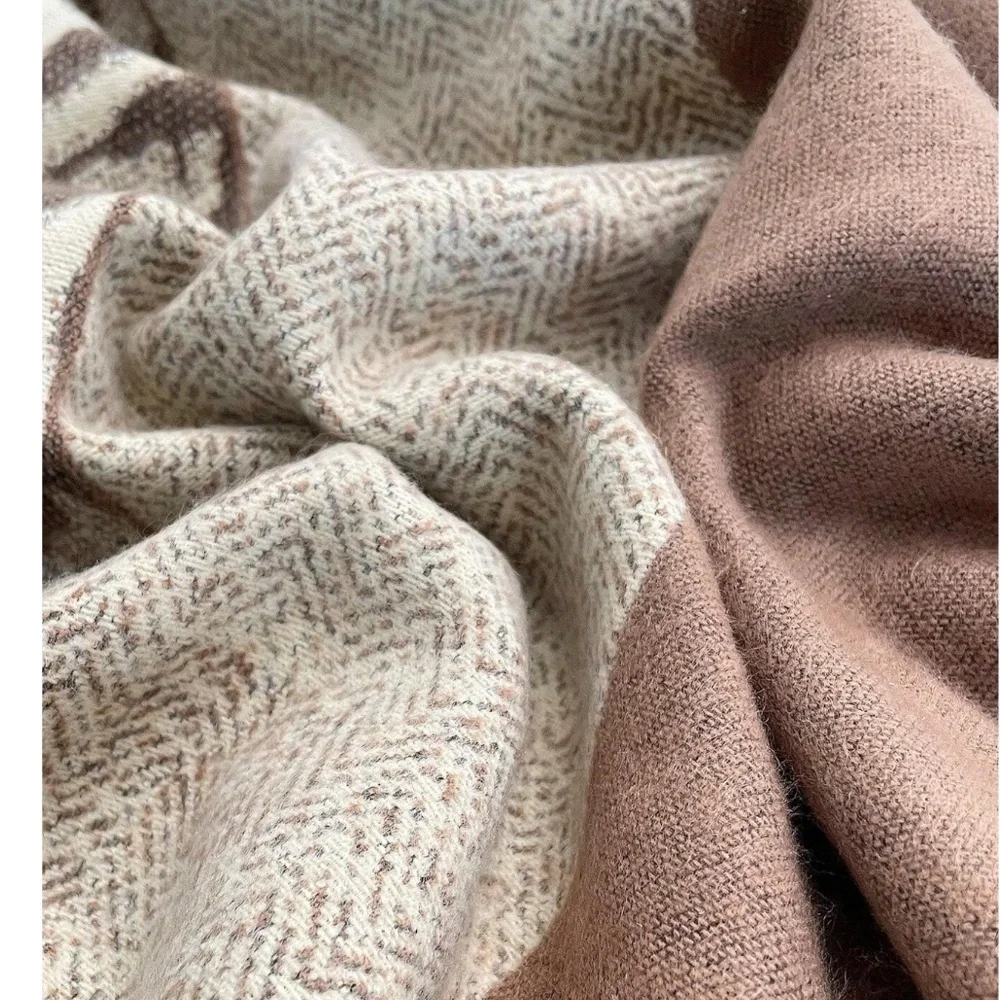 Luxe Leopard Print Fringe Hem Blanket Scarf Shawl
